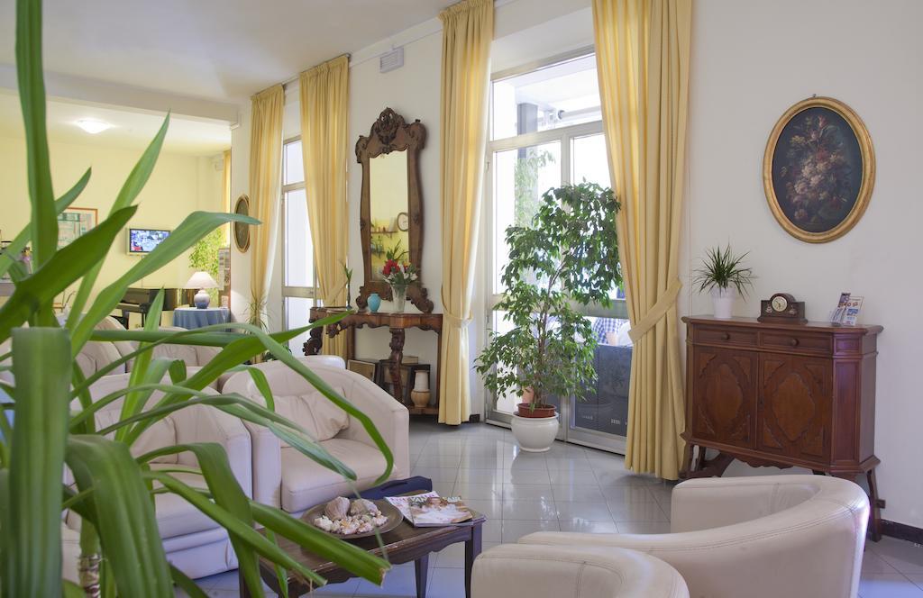 Hotel Quisisana Rimini Zewnętrze zdjęcie
